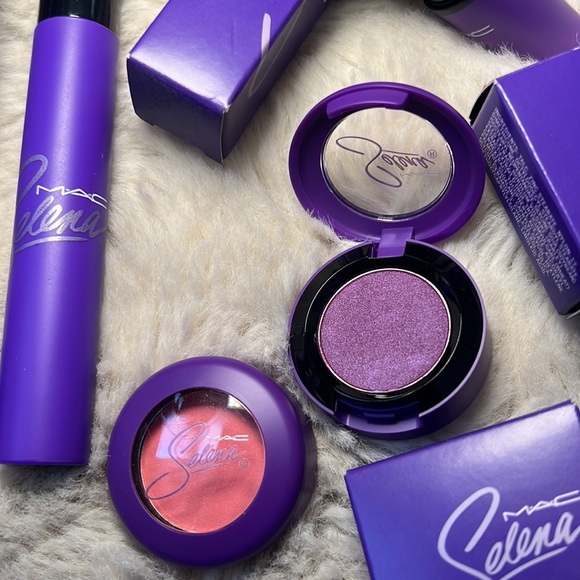 Selena Mac Collection - Picture 5 of 7